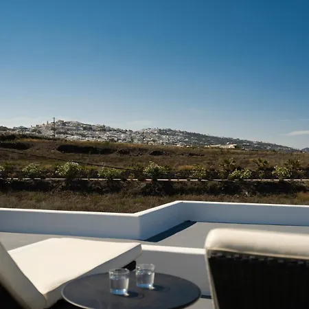 Griseo Aparthotel Karterados (Santorini)