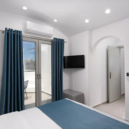 Griseo Aparthotel Karterados (Santorini)