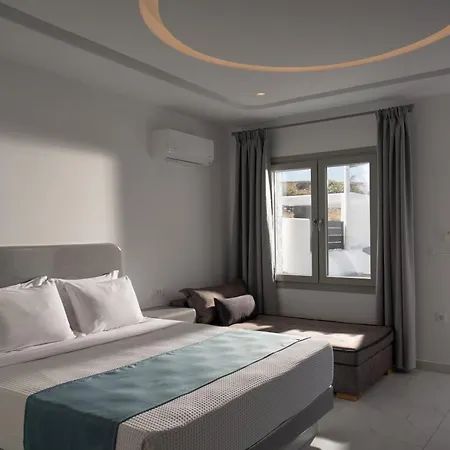 Griseo 4* Karterados (Santorini)