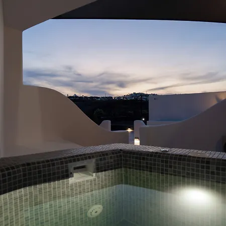 Griseo Aparthotel Karterados (Santorini)