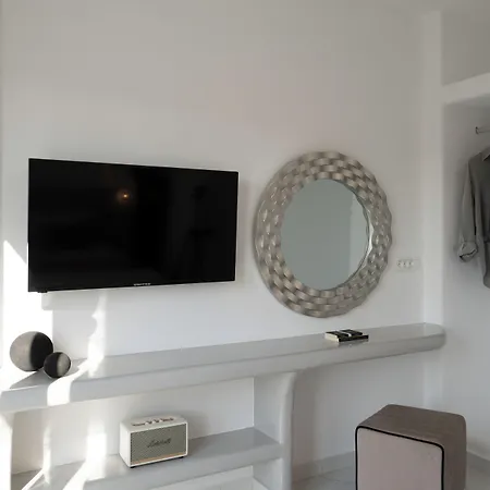 Griseo Aparthotel Karterados (Santorini)