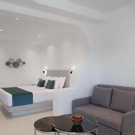 Griseo 4* Karterados (Santorini)