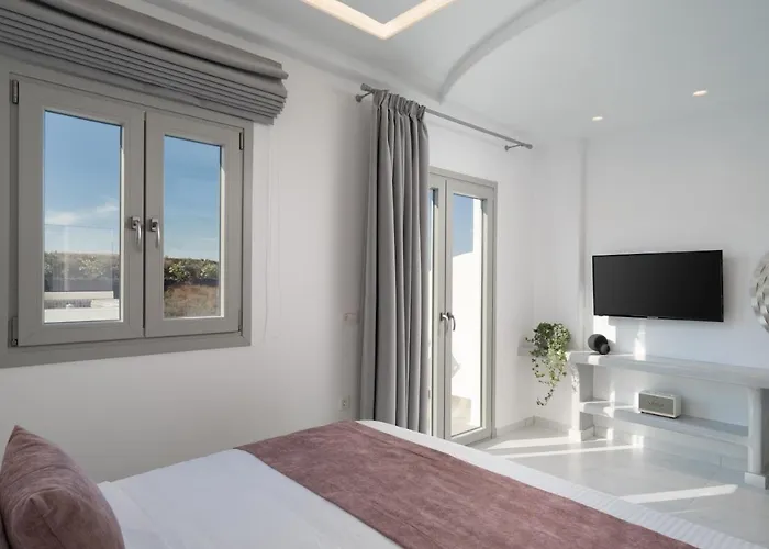 Griseo 4* Karterados (Santorini)