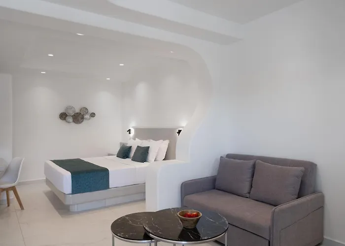 Griseo 4* Karterados (Santorini)