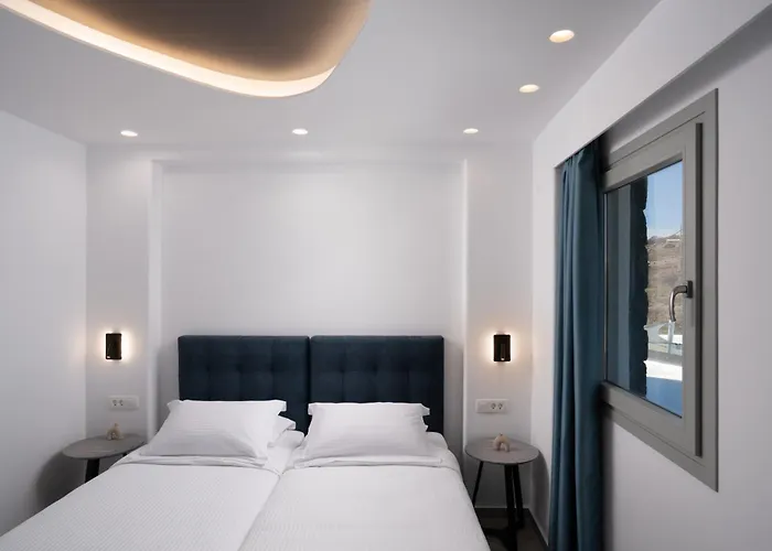 Griseo 4* Karterados (Santorini)